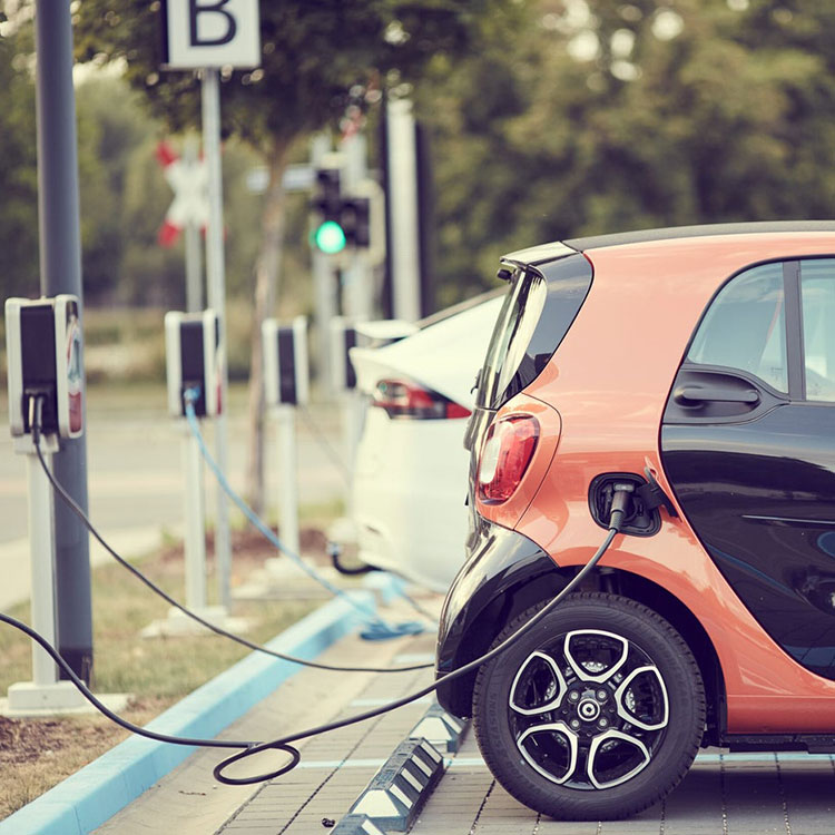 Elektrikli Araçların Geleceği |Fosil Yakıtlı Araçlar Ne Zaman Yasaklanacak?